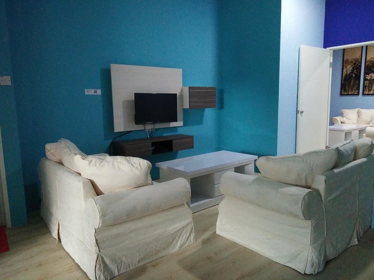 Xenia Homestay Kuching Exteriér fotografie