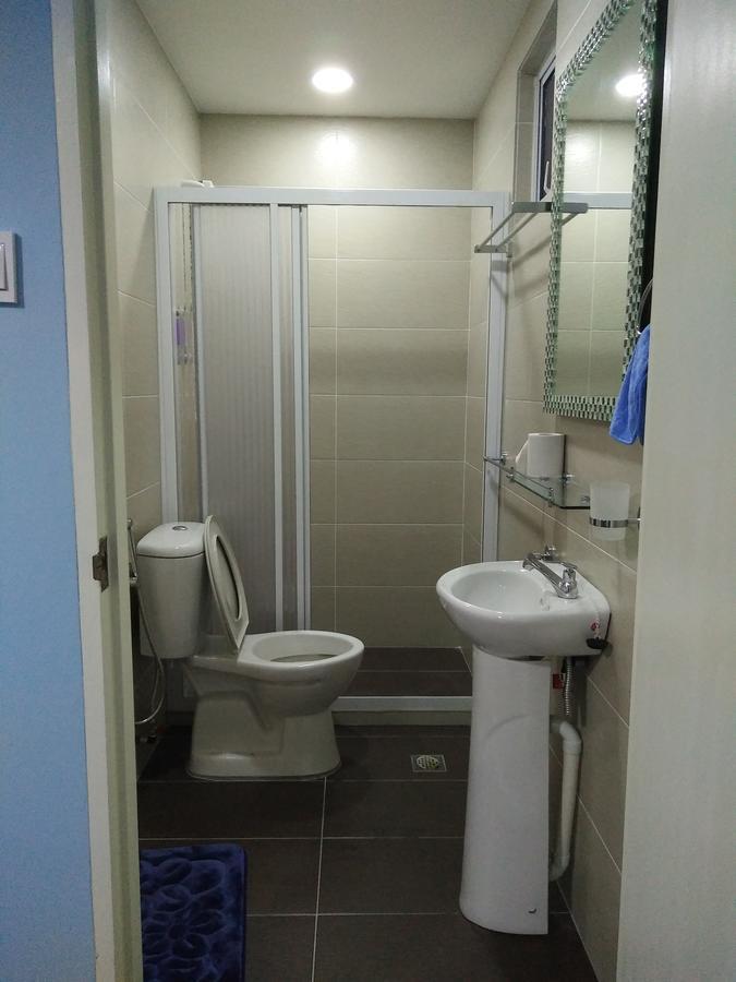 Xenia Homestay Kuching Exteriér fotografie