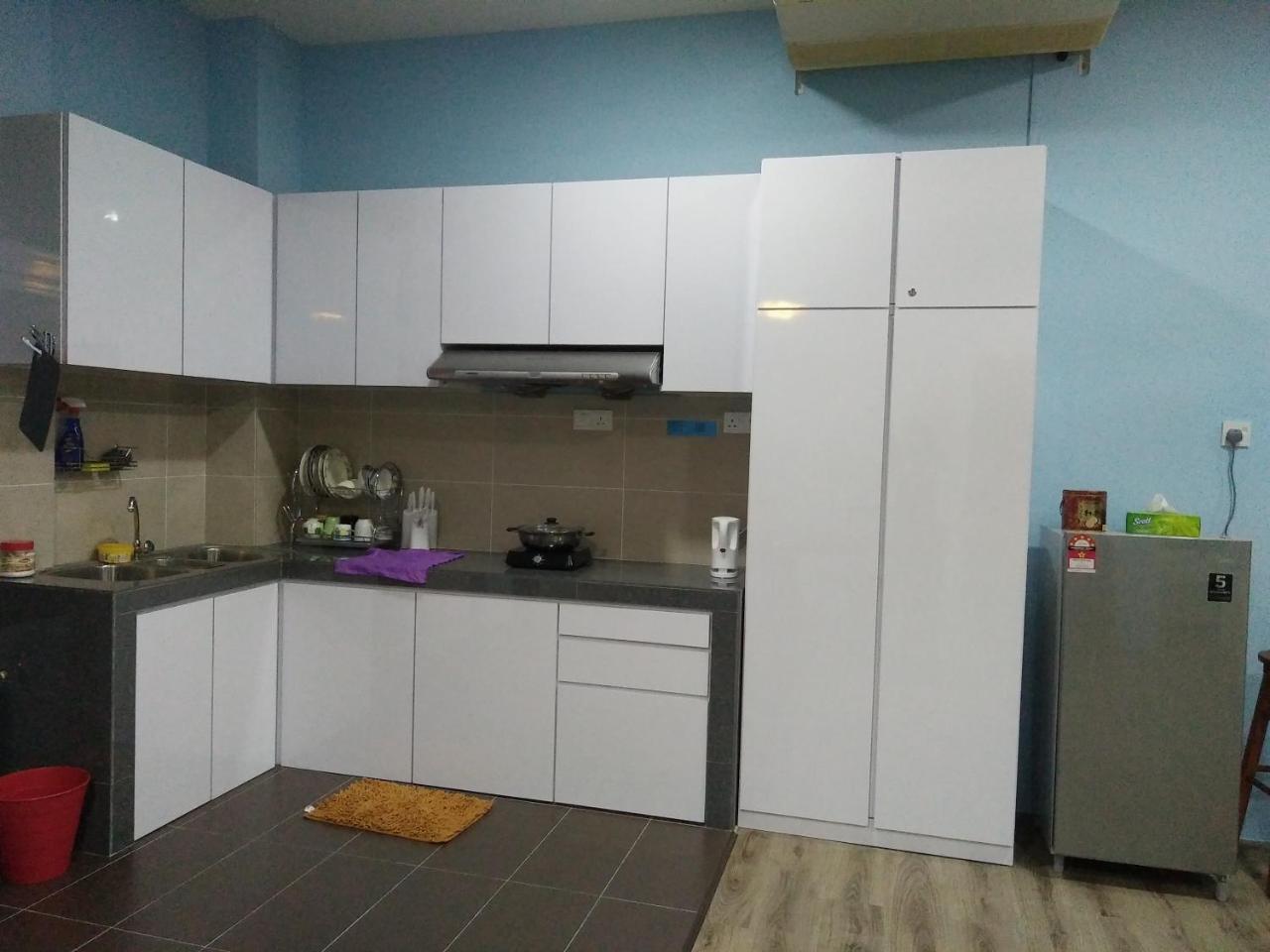 Xenia Homestay Kuching Exteriér fotografie